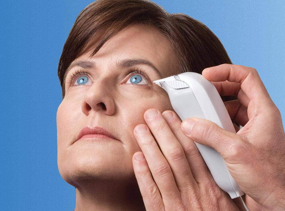 Dry eyes: Symptoms, causes and treatments